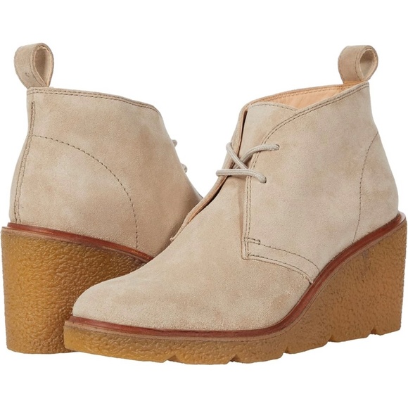 Clarks Clarkford DBT Sand Suede Chukka Ankle Boots Beige Wedge heel Booties 9 - Picture 2 of 14